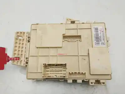 Pezzo di ricambio per auto di seconda mano scatola relè/fusibili per hyundai i40 i (vf) 1.7 crdi riferimenti oem iam 919553z010