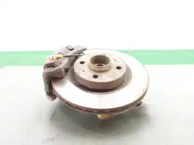 Second-hand car spare part front left knuckle for renault clio ii fase ii (b/cb0) billabong oem iam references 8200207307  