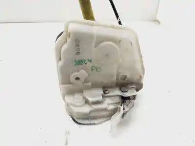 Автозапчастина б/у замок передній праві двері для mazda 2 lim. (de) 1.4 diesel cat посилання на oem iam df7358310c  