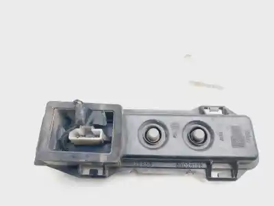 Pezzo di ricambio per auto di seconda mano PORTALAMPADA per PEUGEOT 307 BREAK / SW (S1)  Riferimenti OEM IAM 89026938  