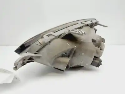 Second-hand car spare part right headlight for daewoo tacuma se oem iam references 96260520  