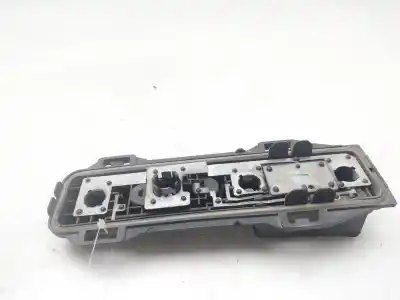 Pezzo di ricambio per auto di seconda mano PORTALAMPADA per PEUGEOT 307 BREAK / SW (S1)  Riferimenti OEM IAM 89026198  