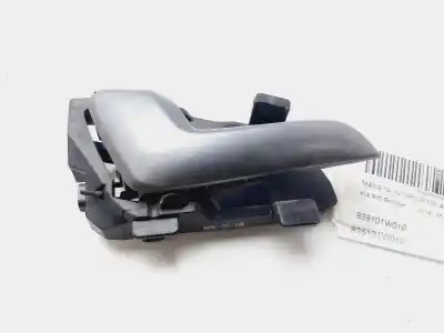 Second-hand car spare part interior left front handle for kia rio emotion 75 cv / 55 kw oem iam references 826101w010  