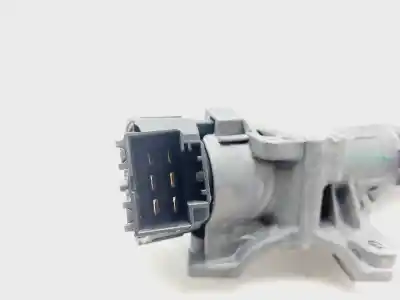 Автозапчастина б/у стартер для skoda fabia combi (5j5) ambition 75 cv / 55 kw посилання на oem iam 6r0905851d  