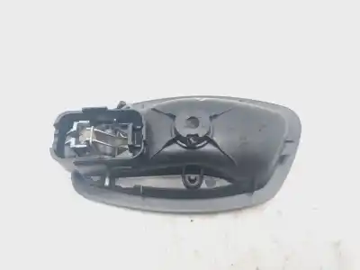 Tweedehands auto-onderdeel BINNEN VOOR RECHTS HANDVAT voor RENAULT CLIO IV (BH_)  OEM IAM-referenties 826720001R  