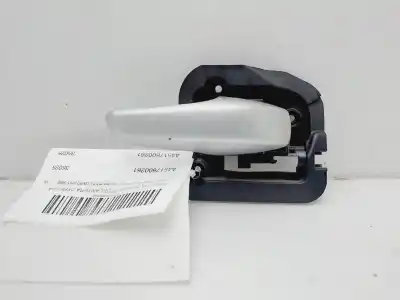 Pezzo di ricambio per auto di seconda mano maniglia interna anteriore destra per smart coupe fortwo coupe mhd (52kw) (451.380) 71 cv / 52 kw riferimenti oem iam a4517600261  
