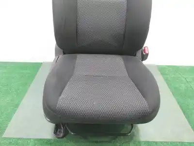 Peça sobressalente para automóvel em segunda mão assento dianteiro direito por toyota auris active referências oem iam 7201002290  