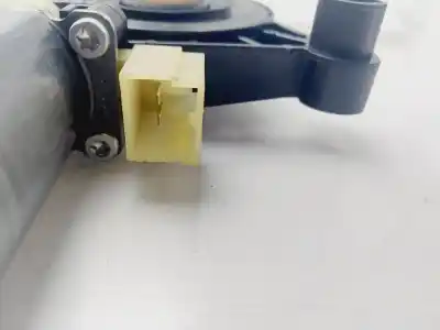 Pezzo di ricambio per auto di seconda mano MOTORE ALZACRISTALLI ANTERIORE DESTRO per SEAT LEON ST (5F8)  Riferimenti OEM IAM 5Q0959802B  