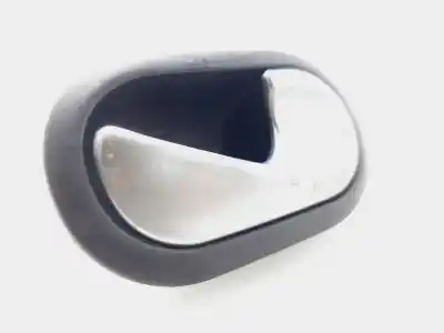 Second-hand car spare part interior right front handle for renault clio iii imusic confort dynamique 68 cv / 50 kw oem iam references 310580  