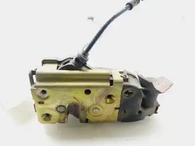 Second-hand car spare part LEFT FRONT DOOR LOCK for RENAULT MEGANE II CLASSIC BERLINA  OEM IAM references 8200027776  