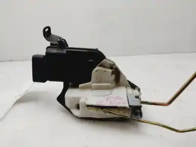 Peça sobressalente para automóvel em segunda mão fechadura da porta dianteira esquerda por suzuki ignis rm (mh) básico referências oem iam 8220286g00000