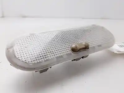 Second-hand car spare part interior light for renault clio iii imusic confort dynamique 68 cv / 50 kw oem iam references 8200074262  
