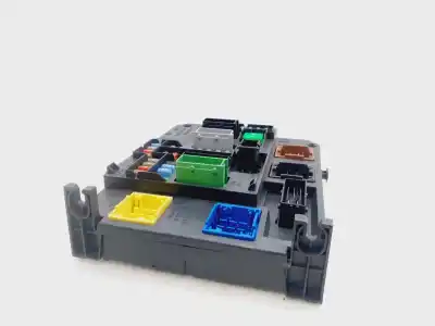 Second-hand car spare part fuse box unit for peugeot 508 allure oem iam references 9806687980