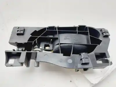 Peça sobressalente para automóvel em segunda mão puxador interior dianteiro direito por peugeot 207 urban referências oem iam 96802455vv