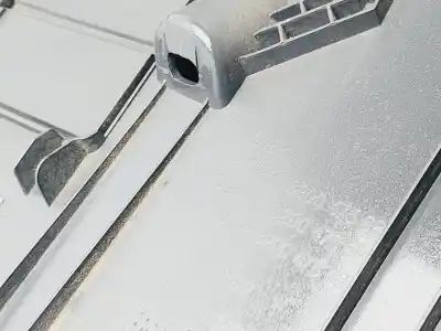 Peça sobressalente para automóvel em segunda mão porta luvas por renault clio iii pack authentique referências oem iam 8200475692  