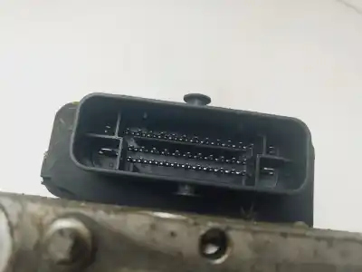 Second-hand car spare part abs for skoda fabia combi (5j5) ambition 75 cv / 55 kw oem iam references 6r0907379as