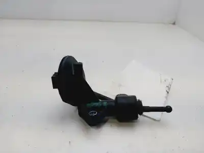 Pezzo di ricambio per auto di seconda mano pompa frizione per opel corsa d color edition riferimenti oem iam 55594516  