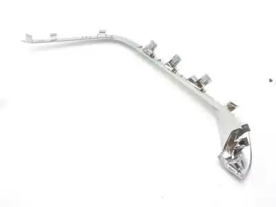 Peça sobressalente para automóvel em segunda mão embelezador das luzes traseiras por peugeot 5008 active referências oem iam ge0037607