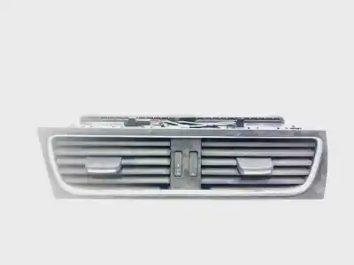 Автозапчасти б/у аэрационная решетка за audi a4 b8 (8k2) 2.0 tdi ссылки oem iam 8t1820951c  