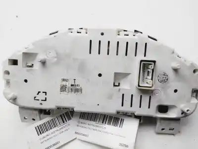 Peça sobressalente para automóvel em segunda mão QUADRANTE por MITSUBISHI COLT BERLINA 3 (Z30)  Referências OEM IAM MM0038001  