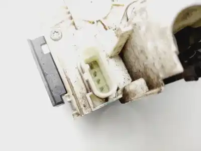 Second-hand car spare part left front door lock for dodge journey sxt oem iam references p04589693aa  