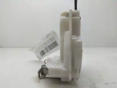 Автозапчастина б/у замок передній праві двері для mitsubishi outlander (gf0) motion 4wd посилання на oem iam 5715a726  