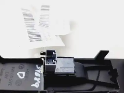 Second-hand car spare part right front power window switch for vw passat b7 (362) 1.6 tdi oem iam references 7l6959855b  