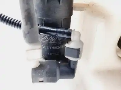 Peça sobressalente para automóvel em segunda mão depósito do limpa vidros por ford focus lim. (cb8) trend referências oem iam bv6117b613