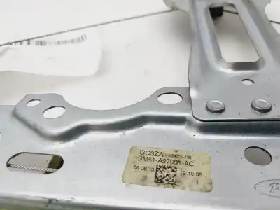 Peça sobressalente para automóvel em segunda mão elevador de vidros traseiro esquerdo por ford focus lim. (cb8) trend referências oem iam bm51a27001ac  