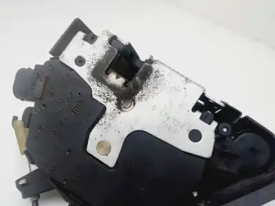 Pièce détachée automobile d'occasion SERRURE DE PORTE AVANT GAUCHE pour BMW 3 COMPACT (E46)  Références OEM IAM 8253431  