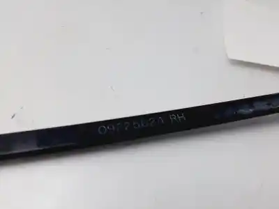 Second-hand car spare part front right windshield wiper arm for opel combo tour cosmo oem iam references 09225624  