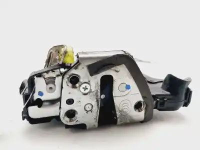 Peça sobressalente para automóvel em segunda mão fechadura da porta dianteira esquerda por toyota auris sol referências oem iam 6904002210