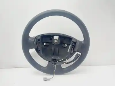 Second-hand car spare part steering wheel for renault clio ii fase ii (b/cb0) base authentique 65 cv / 48 kw oem iam references 8200057418  
