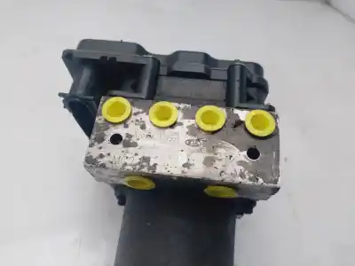 Second-hand car spare part abs for kia ceed emotion 116 cv / 85 kw oem iam references 589201h600