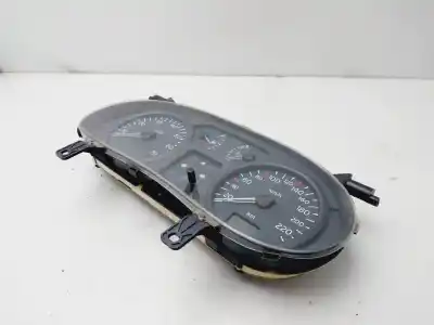 Автозапчасти б/у приборная доска за renault clio ii fase ii (b/cb0) base authentique 65 cv / 48 kw ссылки oem iam 8200261119  