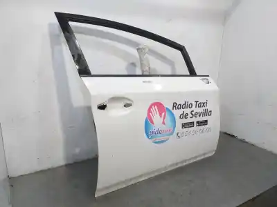Автозапчастина б/у передні праві двері для toyota prius (nhw30) plug-in hybrid advance посилання на oem iam 6700147071  