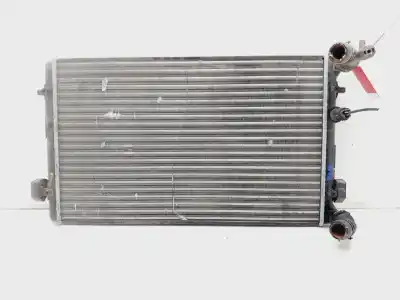 Автозапчастина б/у водяний радіатор для skoda octavia combi (1u5) ambiente посилання на oem iam 1j0121253p  