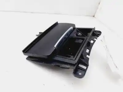 Автозапчастина б/у попільничка для audi a4 b8 (8k2) 2.0 tdi посилання на oem iam 8k0857951  