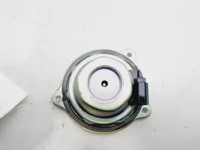 Second-hand car spare part speaker for jaguar e-pace r-dynamic awd 180 cv / 132 kw oem iam references gx7318808ba  