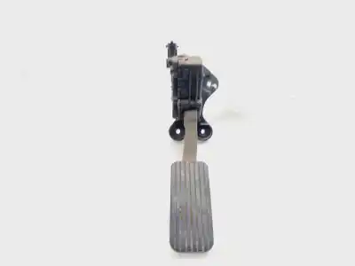 Second-hand car spare part accelerator pedal for kia ceed emotion 116 cv / 85 kw oem iam references 327002h300