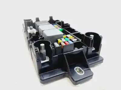 Second-hand car spare part fuse box unit for jaguar e-pace r-dynamic awd 180 cv / 132 kw oem iam references j9c314n030ab  