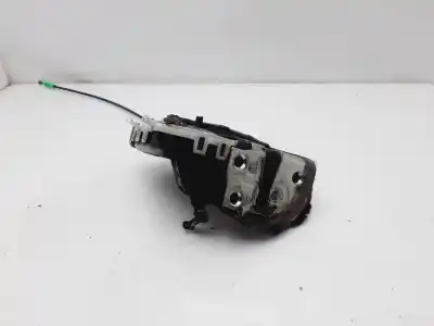 Автозапчасти б/у замок задней правой двери за toyota prius (nhw30) plug-in hybrid advance ссылки oem iam 6905047070  