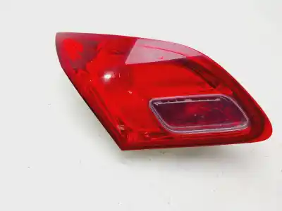Автозапчастина б/у внутрішній лівий задній ліхар для opel astra j (p10) 1.3 cdti (68) посилання на oem iam 13282246