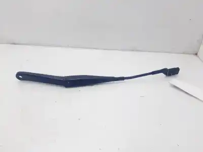 Pezzo di ricambio per auto di seconda mano braccio tergicristallo anteriore destro per ford fiesta (cb1) trend riferimenti oem iam 8a6117526ab