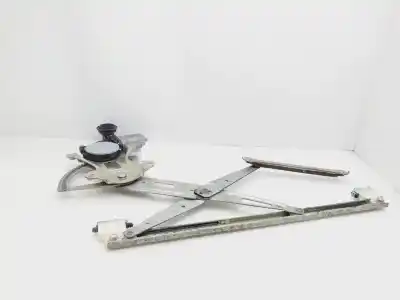 Second-hand car spare part passenger side right window regulator for lexus is200 (ds2/is2) 220d oem iam references 6980130260  