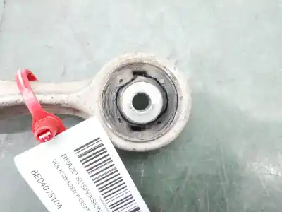 Pezzo di ricambio per auto di seconda mano BRACCIO SOSPENSIONE SUPERIORE ANTERIORE DESTRO per VOLKSWAGEN PASSAT B5.5 (3B3)  Riferimenti OEM IAM 8E0407510A  