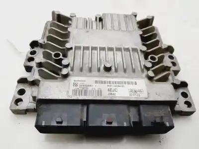 Pièce détachée automobile d'occasion CALCULATEUR MOTEUR ECU pour FORD FIESTA (CB1)  Références OEM IAM 8V2112A650EC  