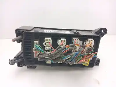 Second-hand car spare part fuse box unit for kia sorento 2.5 crdi concept oem iam references 911613e010  