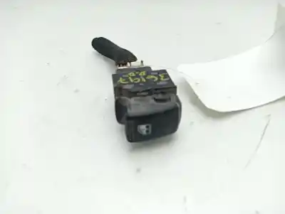 Peça sobressalente para automóvel em segunda mão botão / interruptor elevador vidro dianteiro direito por kia sorento 2.5 crdi concept referências oem iam 935753e050