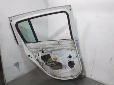Second-hand car spare part rear left door for renault clio iii collection oem iam references 7751476191